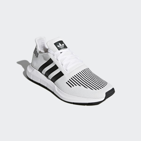 France Adidas Run Chaussure Blanc Swift Hxnq1wIZRA
