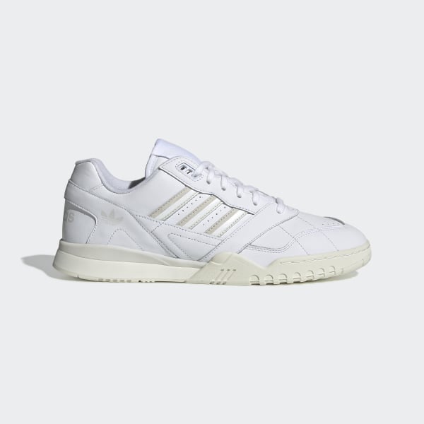 WhiteUs rTrainer Shoes Adidas A WhiteUs rTrainer Shoes A Adidas 9eH2IbYWED