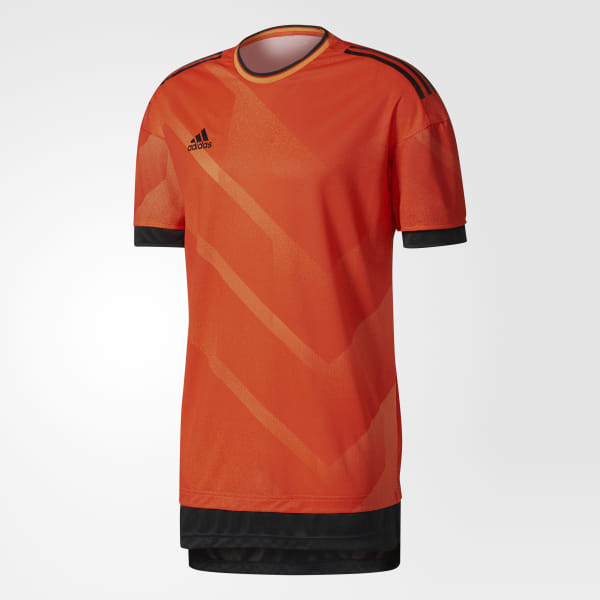 camiseta deportiva naranja