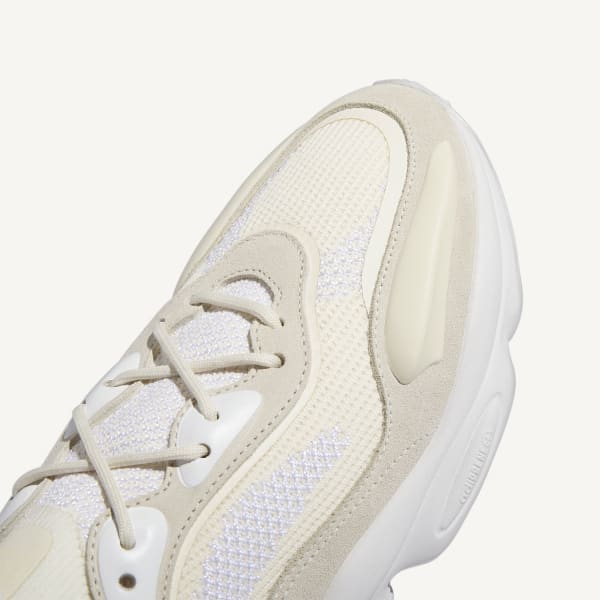 White hotsell knit shoes