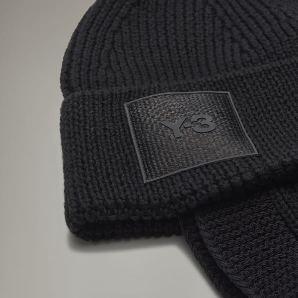 BLACK  TIIIA BEANIE – Twenty III Apparel