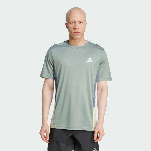 Πράσινο Train Essentials Seasonal Colorblock Tee