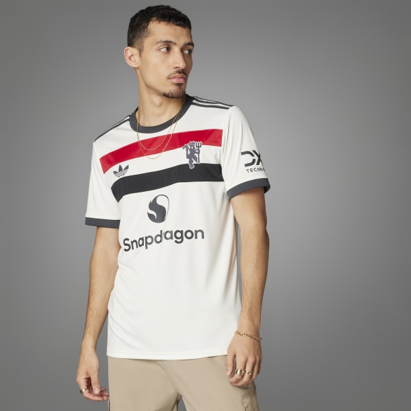 adidas☆Manchester United 24/25 Tシャツ 2色【UK発】 Buy adidas Red Manchester United 24/25 Home Jersey from the