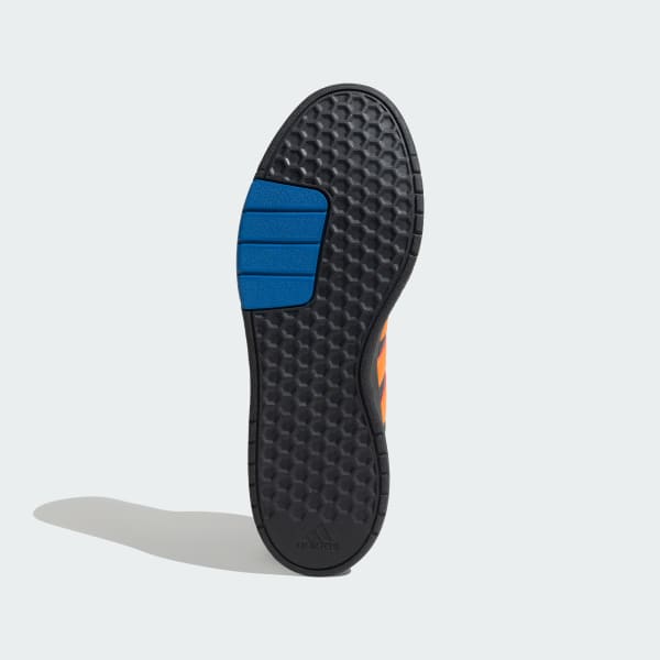 Grey Sneakout Tennis Shoes