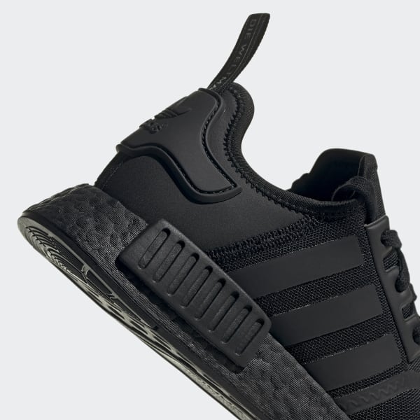 fv9015 adidas