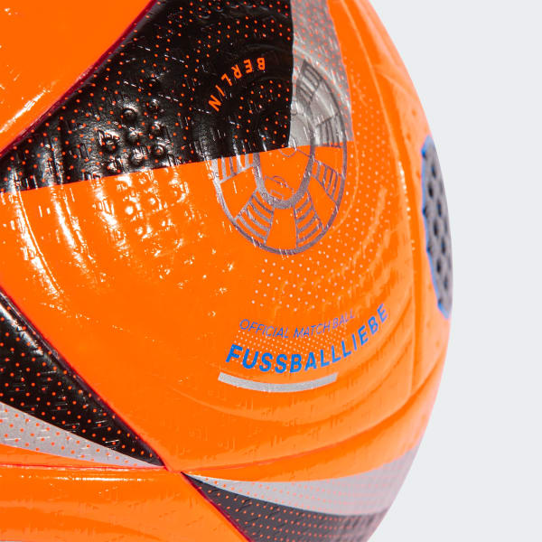 Orange Fußballliebe Pro Winter Ball