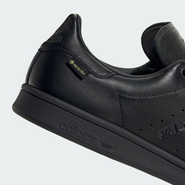 たく adidas（アディダス）の「メンズ アディダス オールブラック