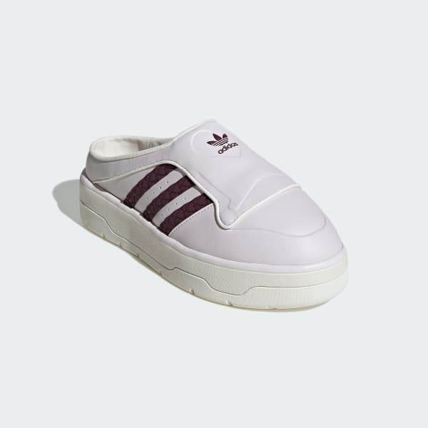 Pink Rivalry Low Shoes