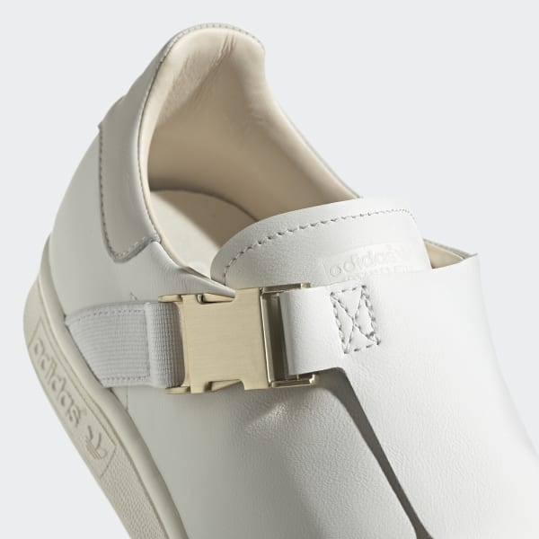stan smith buckle shoes review
