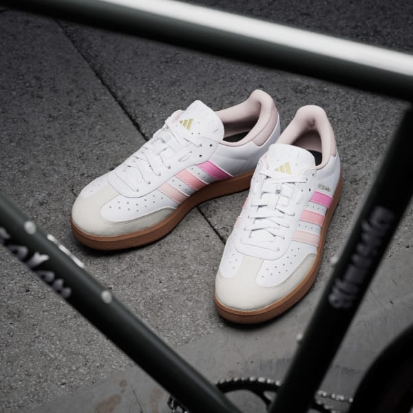 Amazon.com | adidas Unisex Velosamba Leather Sneaker, White