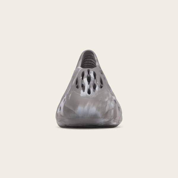 adidas YZY FOAM RNR グレー 箱付き アディダス 中古・古着通販】adidas (アディダス) YZY FOAM RNR（イージー