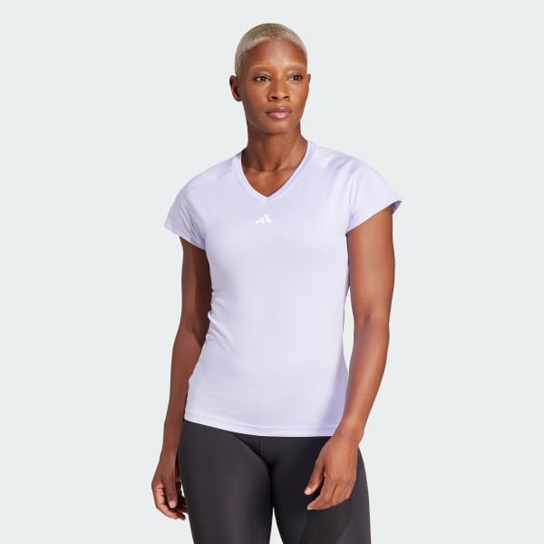 Violeta Camiseta AEROREADY Train Essentials Minimal Branding V-Neck