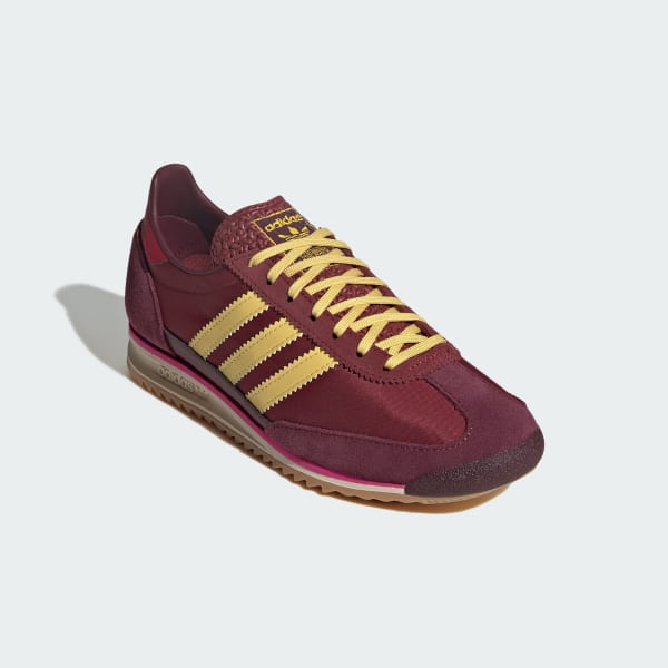 Burgundy Sepatu SL 72 OG
