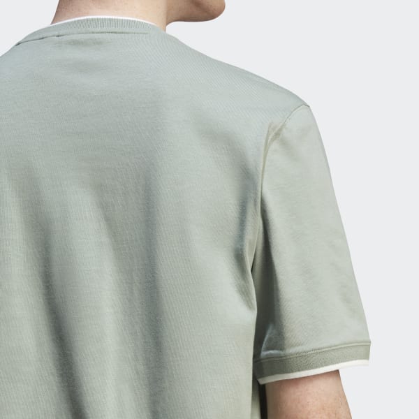 mau-xanh-la Áo Thun adidas Rekive