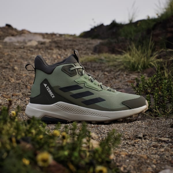 Verde Zapatilla de senderismo Terrex Anylander Mid