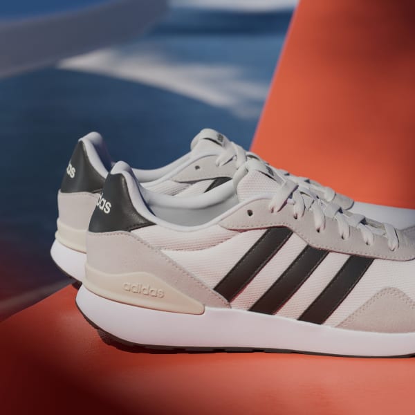 adidas PAKAIAN UKURAN J46 AEROREADY 白　美品 adidas PAKAIAN UKURAN J46 AEROREADY 白 美品 adidas PAKAIAN UKURAN