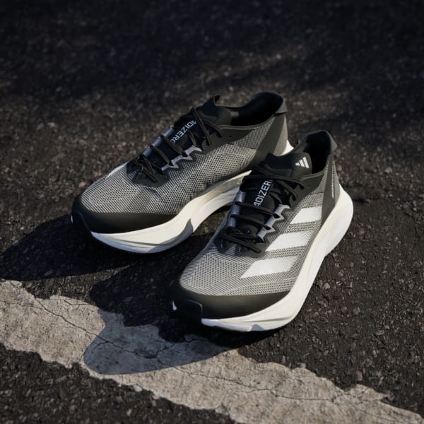 Adidas yeezy shark zero top