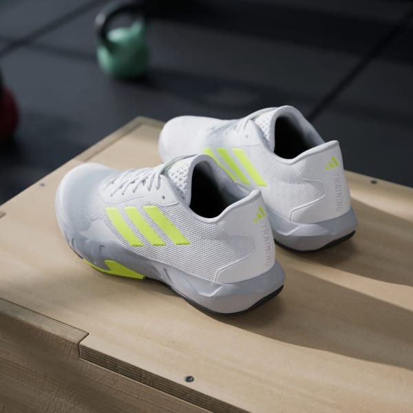 Adidas streetflow white store