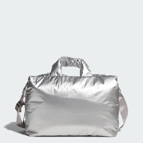【限定カラー】adidas メタリック 2WAYハンドバッグ シルバー シルバー（銀色）系 adidas(アディダス) バッグ・カバン