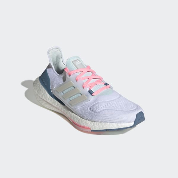 Bialy Ultraboost 22 Shoes LTI72