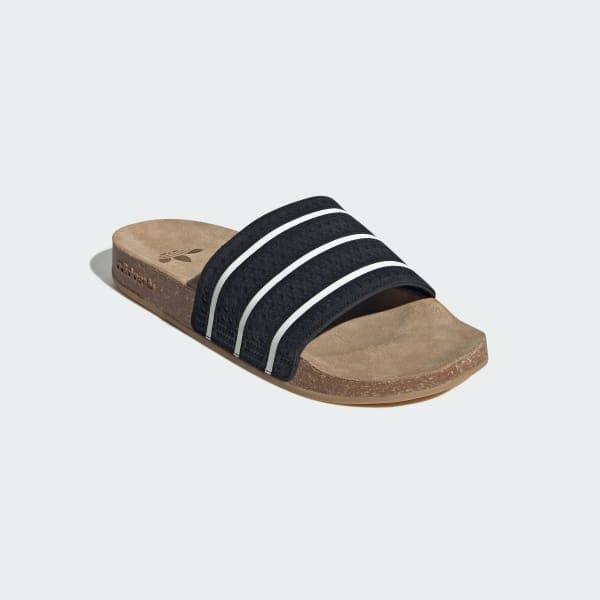 Schwarz Adilette