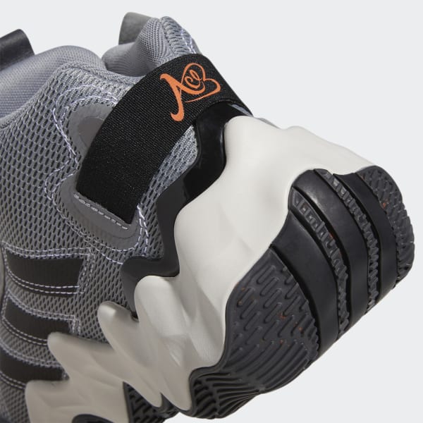 adidas women's exhibit b candace parker mid basketball shoes