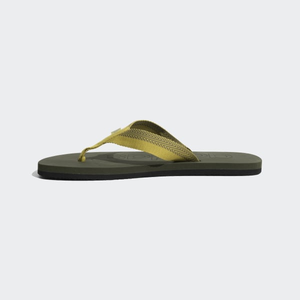 Adidas gold flip 2025 flops