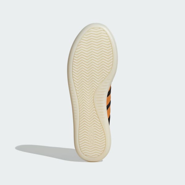 Black Barreda Decode Shoes