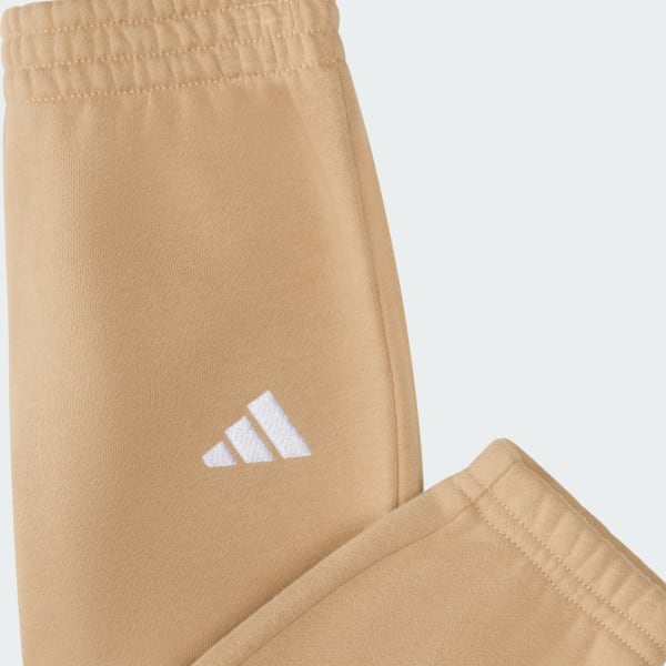 Essentials 2-Piece Long Sleeve Fleece Pullover & Jogger Set