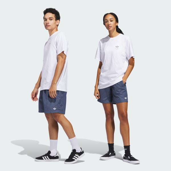 ブルー スケートボーディング ウォーターショーツ（ジェンダーニュートラル）