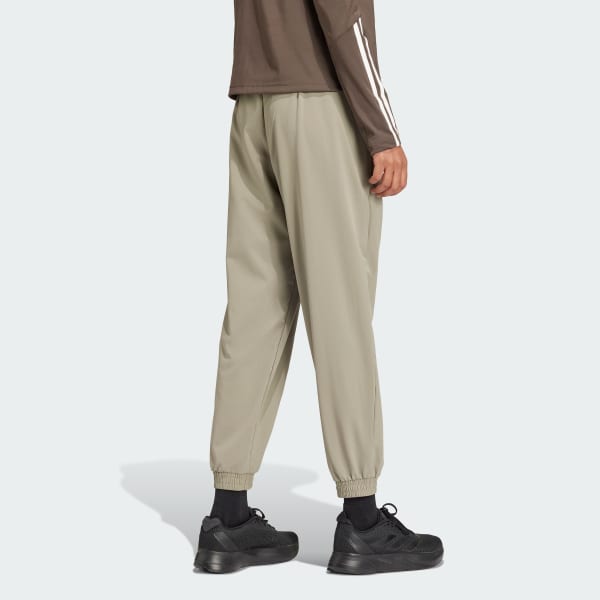 【ADIDAS】Aerated Train Essential Minimalist Branded Woven adidas Aeroready Train Essentials Minimal Branding Woven