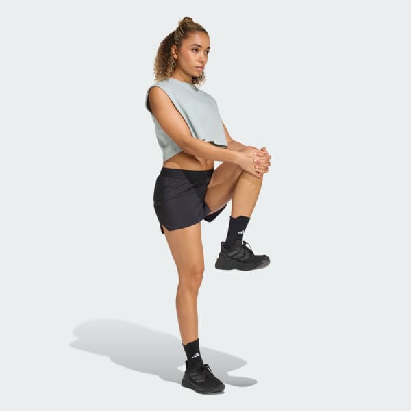 ブラック Adi365ランニング エッセンシャル ショーツ