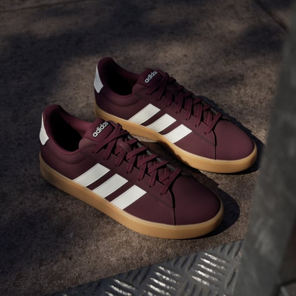 Burgundy SEPATU GRAND COURT 3.0