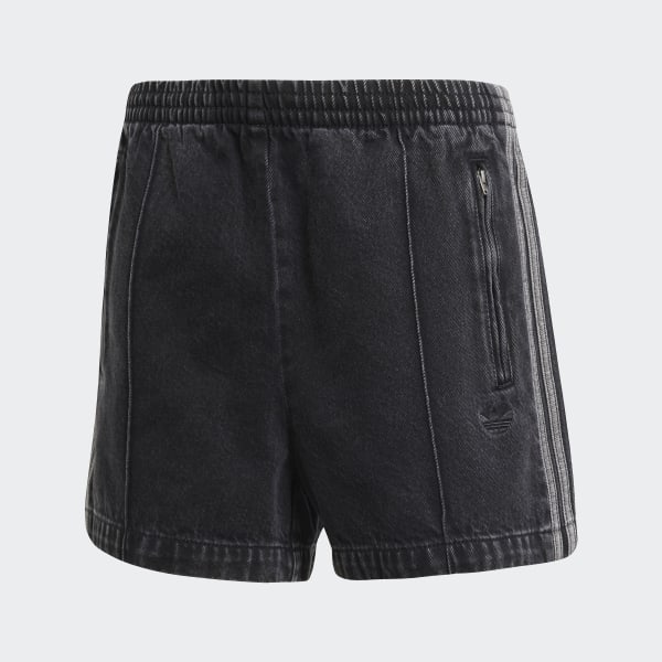 ★adidas originals★W ADICOLOR DENIM FIREBIRD SHORTS★追跡可 adidas Originals adicolor Denim Firebird Shorts | Foot Locker