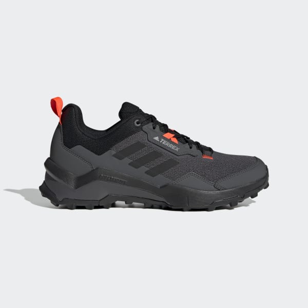 T nis Terrex AX4 Primegreen Hiking