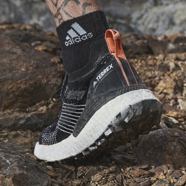 adidas ultra boost trail running shoes