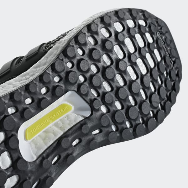 ultra boost torsion