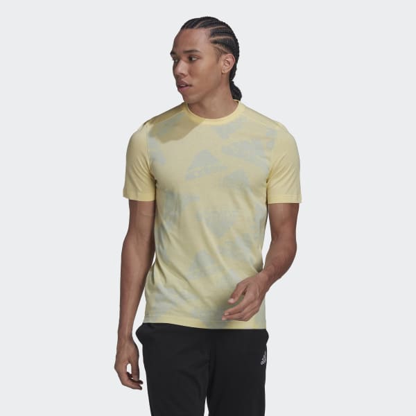 Amarelo Camiseta Essentials BrandLove Logo TF455