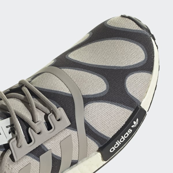 T nis NMD R1