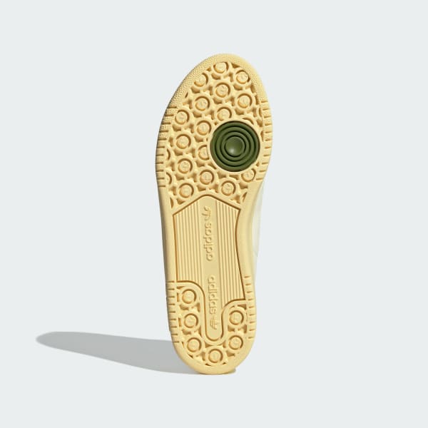 White Centennial Low END. Trainers