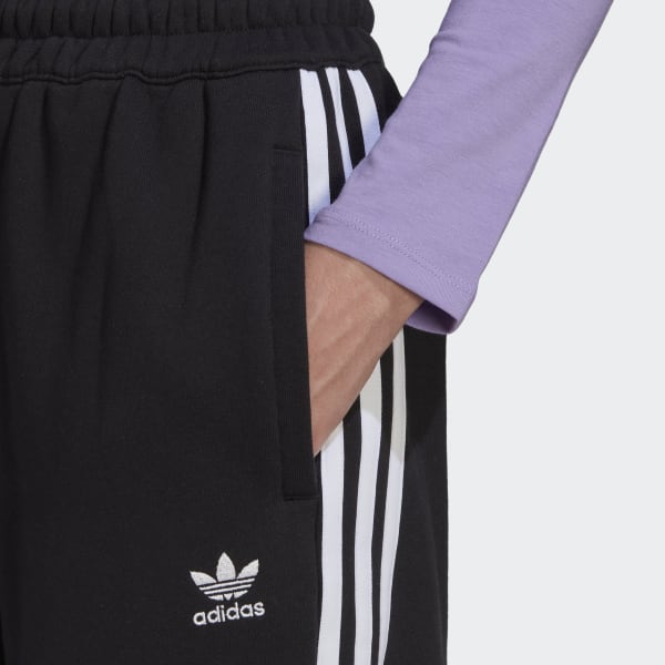 Czerń Adicolor Classics Relaxed Track Pants TI565