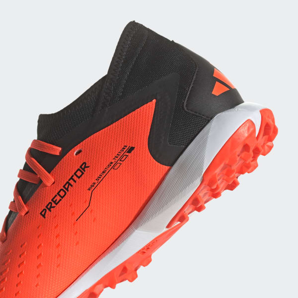 Chuteira Predator Accuracy.3 Society Laranja adidas adidas Brasil