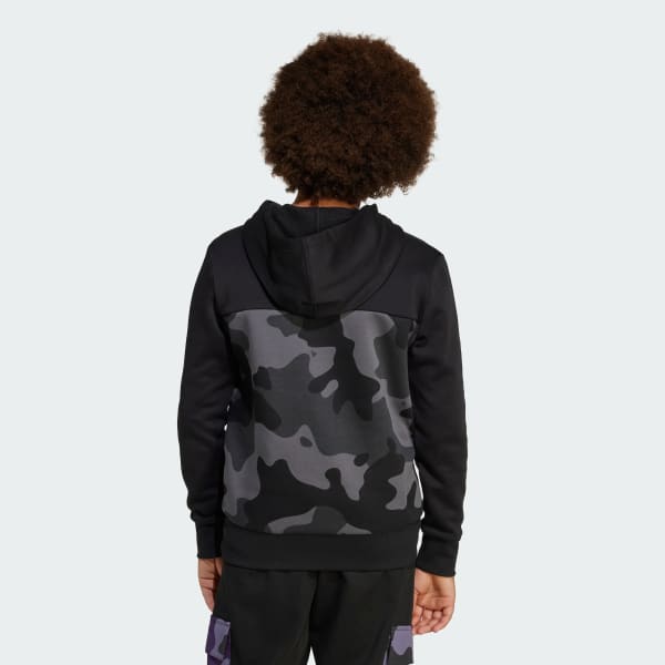Schwarz Seasonal Essentials Camouflage-Print Fleece-Hoodie Kinder