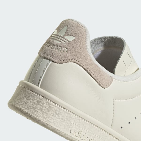 Velostan Smith Shoes