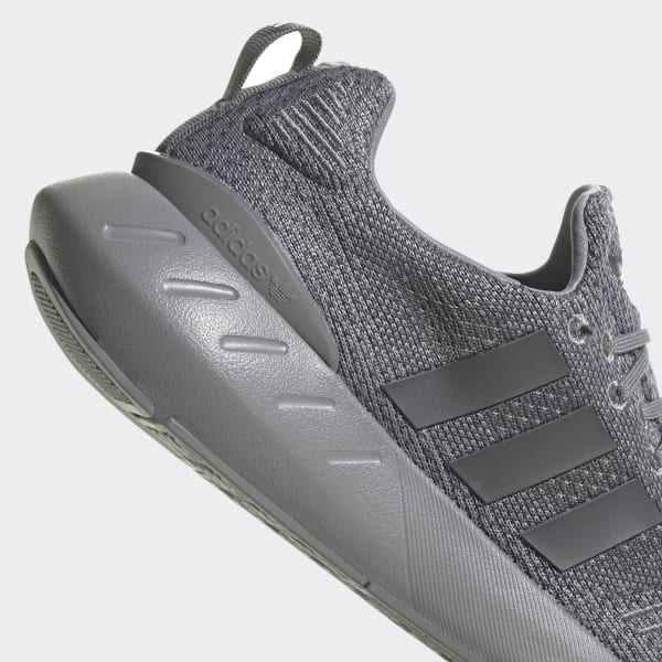 Adidas originals swift run gris store