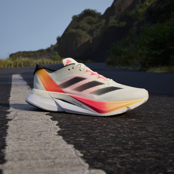 สีเบจ รองเท้า Adizero Boston 12