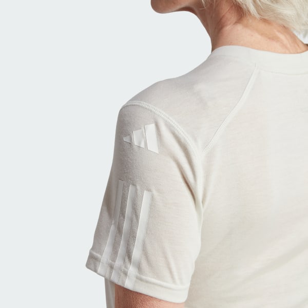 Remera hotsell blanca adidas