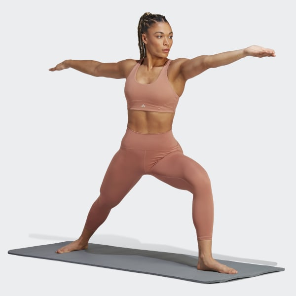 nau Áo Bra Medium Support Studio Luxe CoreFlow
