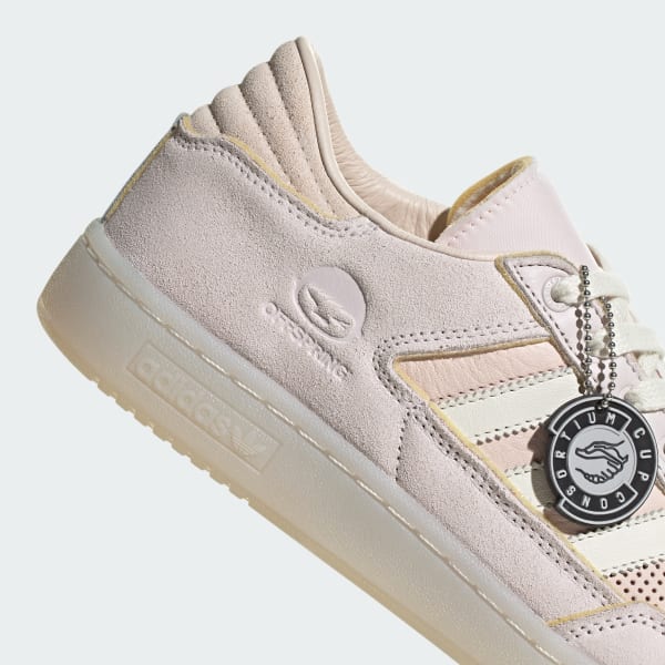 Offspring trainers store