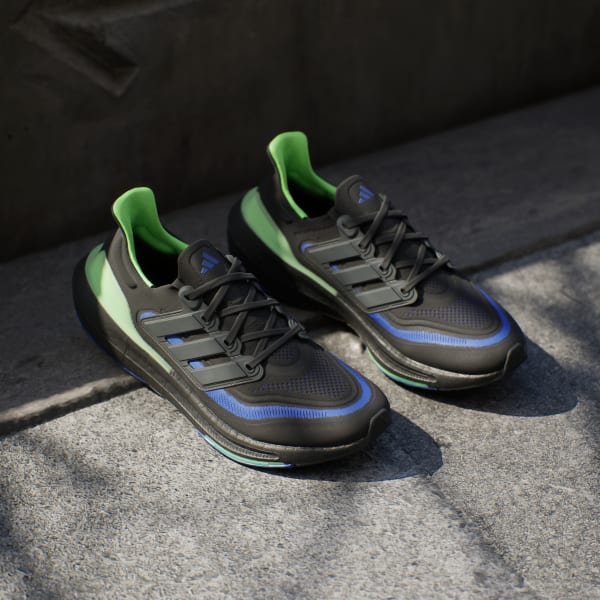 Zwart Ultraboost Light Schoenen